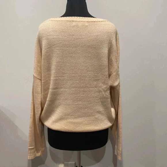 🎉HOST PICK 🎉Tropical 🏝 Vibes | Sweater - Picture 4 of 8